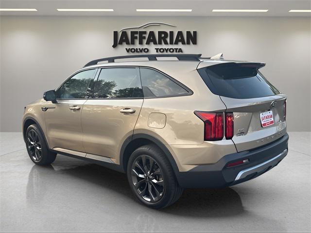 used 2021 Kia Sorento car, priced at $28,890