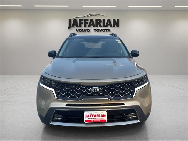 used 2021 Kia Sorento car, priced at $28,890