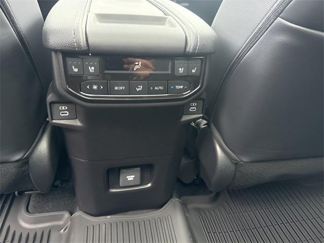 new 2025 Toyota Grand Highlander car, priced at $56,576