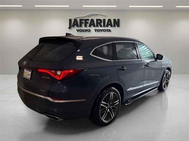 used 2025 Acura MDX car, priced at $59,990