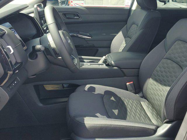 new 2025 Nissan Pathfinder car, priced at $41,880