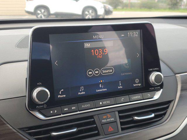 new 2025 Nissan Altima car, priced at $30,995