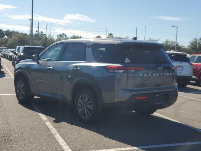 new 2025 Nissan Pathfinder car, priced at $39,010