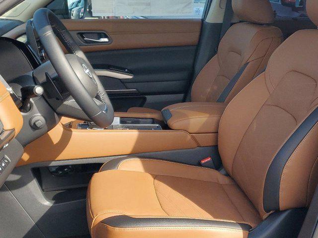 new 2025 Nissan Pathfinder car, priced at $51,935