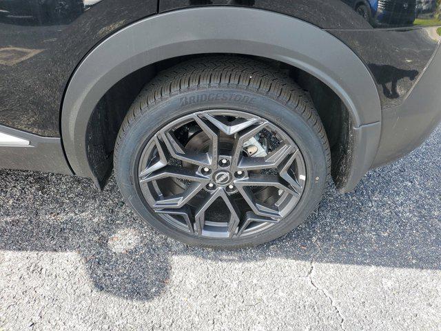 new 2025 Nissan Kicks car, priced at $29,170