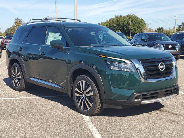 new 2025 Nissan Pathfinder car, priced at $52,515