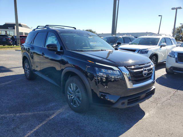 new 2024 Nissan Pathfinder car, priced at $44,925