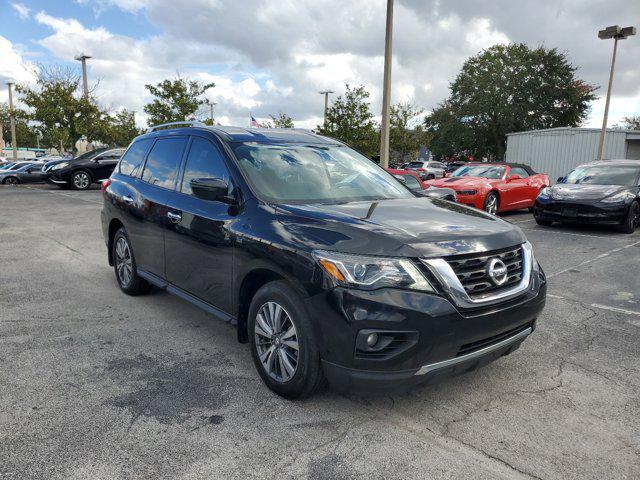 used 2020 Nissan Pathfinder car, priced at $15,982