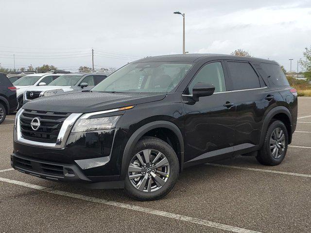 new 2025 Nissan Pathfinder car, priced at $39,010