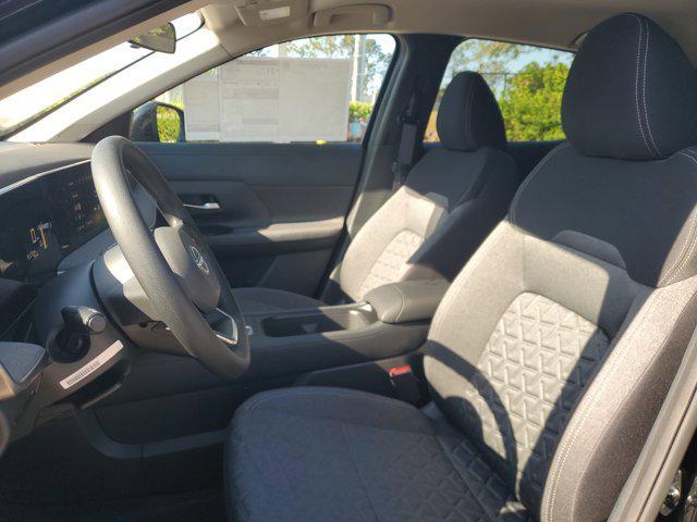 new 2025 Nissan Kicks car, priced at $25,070