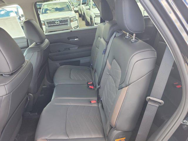 new 2025 Nissan Pathfinder car, priced at $53,995
