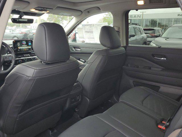 new 2025 Nissan Pathfinder car, priced at $51,500
