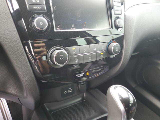 used 2020 Nissan Rogue Sport car, priced at $12,995