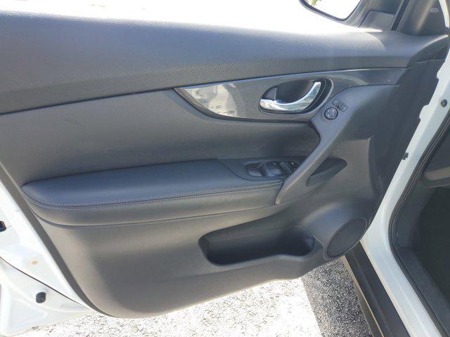 used 2017 Nissan Rogue car, priced at $9,992