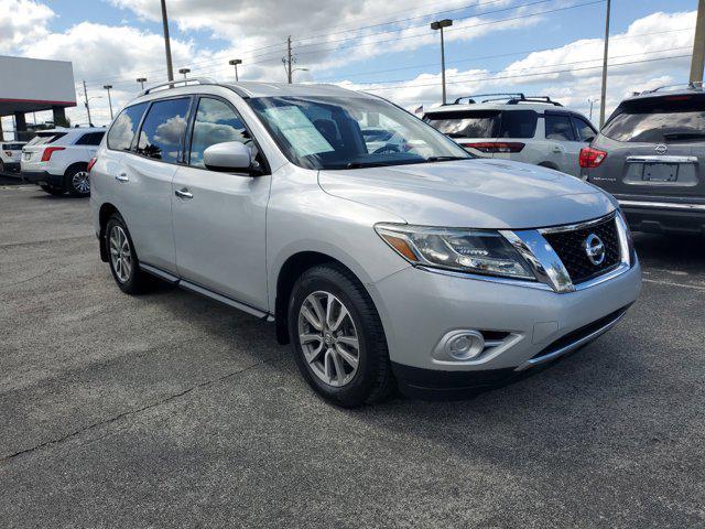 used 2015 Nissan Pathfinder car, priced at $7,991