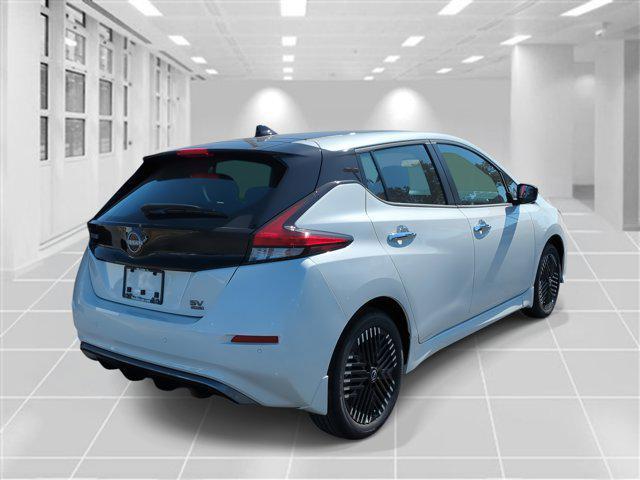 new 2025 Nissan Leaf car, priced at $39,060
