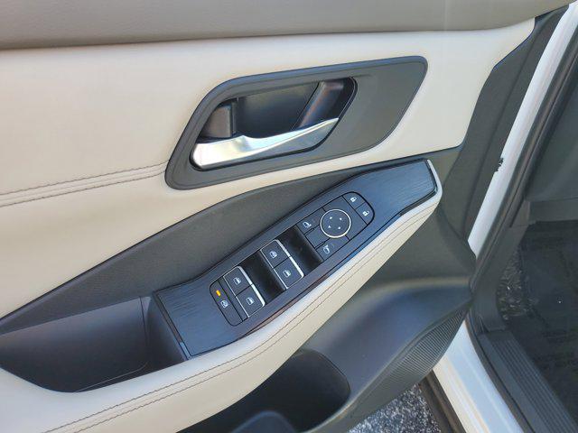 used 2025 Nissan Rogue car, priced at $31,495