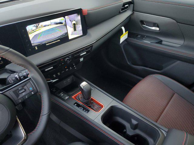 new 2025 Nissan Kicks car, priced at $28,075
