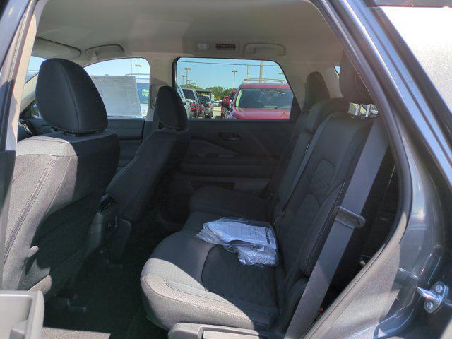 new 2025 Nissan Pathfinder car, priced at $42,445