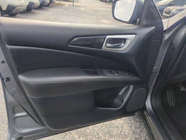 used 2020 Nissan Pathfinder car, priced at $12,999