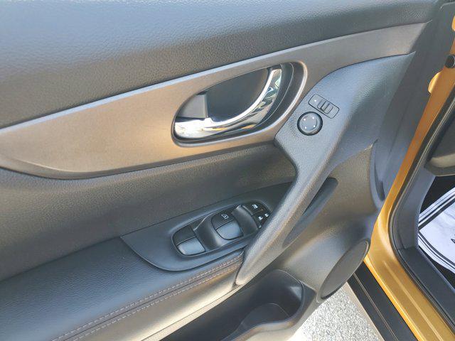 used 2014 Nissan Rogue car, priced at $12,991