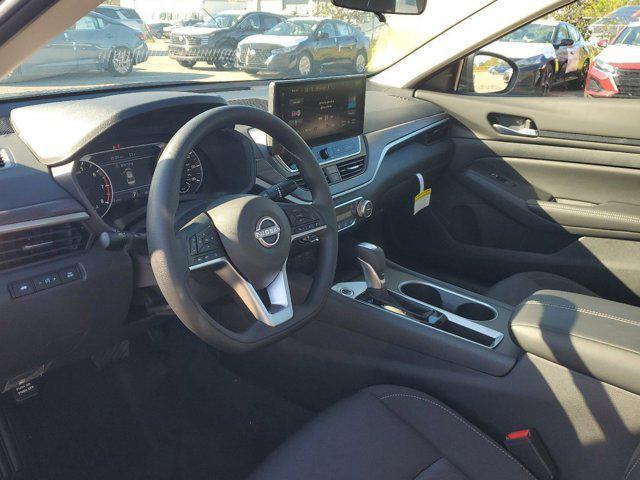 new 2025 Nissan Altima car, priced at $30,555