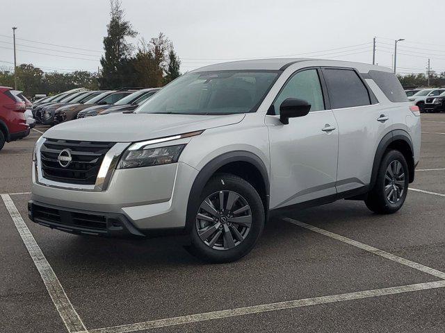 new 2025 Nissan Pathfinder car, priced at $39,010