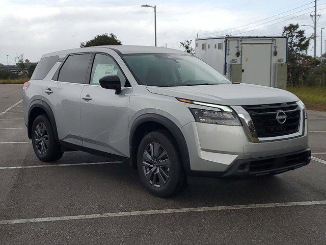 new 2025 Nissan Pathfinder car, priced at $39,010