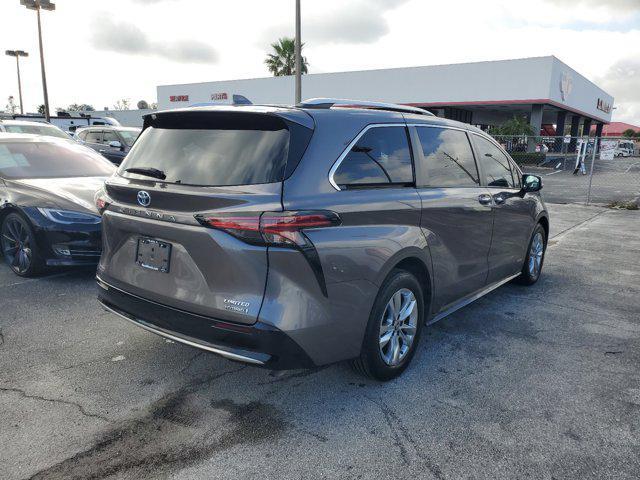 used 2021 Toyota Sienna car, priced at $40,592