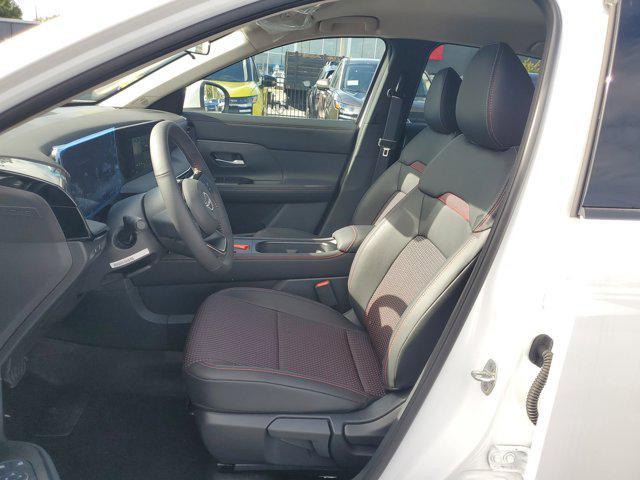 new 2025 Nissan Kicks car, priced at $28,900