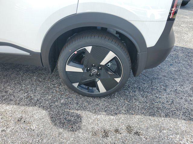 new 2025 Nissan Kicks car, priced at $28,900