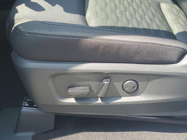new 2025 Nissan Pathfinder car, priced at $42,225