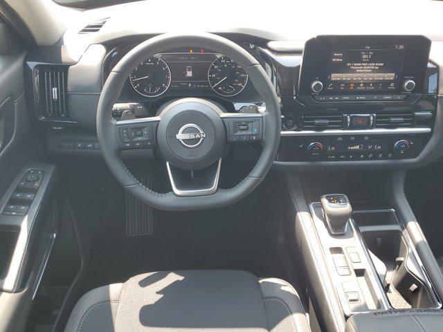new 2025 Nissan Pathfinder car, priced at $42,225