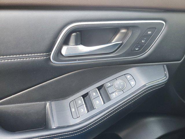 used 2021 Nissan Rogue car