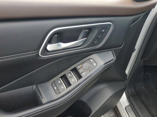 used 2021 Nissan Rogue car, priced at $21,998