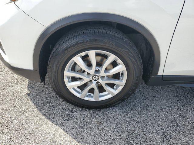 used 2020 Nissan Rogue car, priced at $17,782