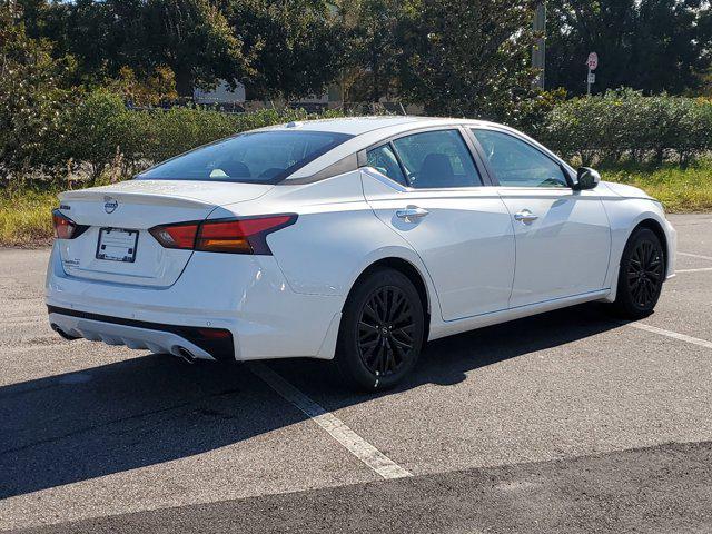 new 2025 Nissan Altima car, priced at $30,980