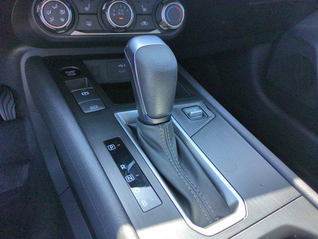 new 2025 Nissan Kicks car, priced at $28,320
