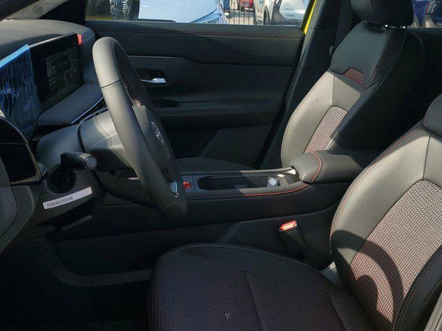 new 2025 Nissan Kicks car, priced at $28,450