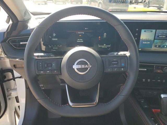 new 2025 Nissan Kicks car, priced at $29,010