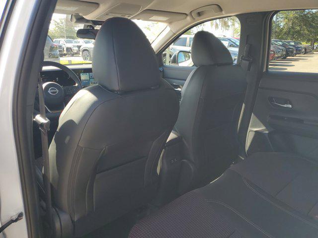 new 2025 Nissan Kicks car, priced at $29,010