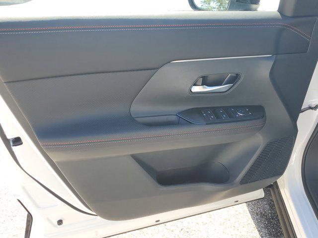 new 2025 Nissan Kicks car, priced at $29,010