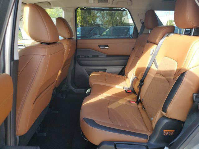 new 2025 Nissan Pathfinder car, priced at $52,140