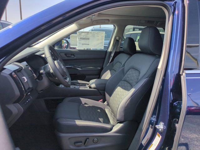 new 2025 Nissan Pathfinder car, priced at $44,445
