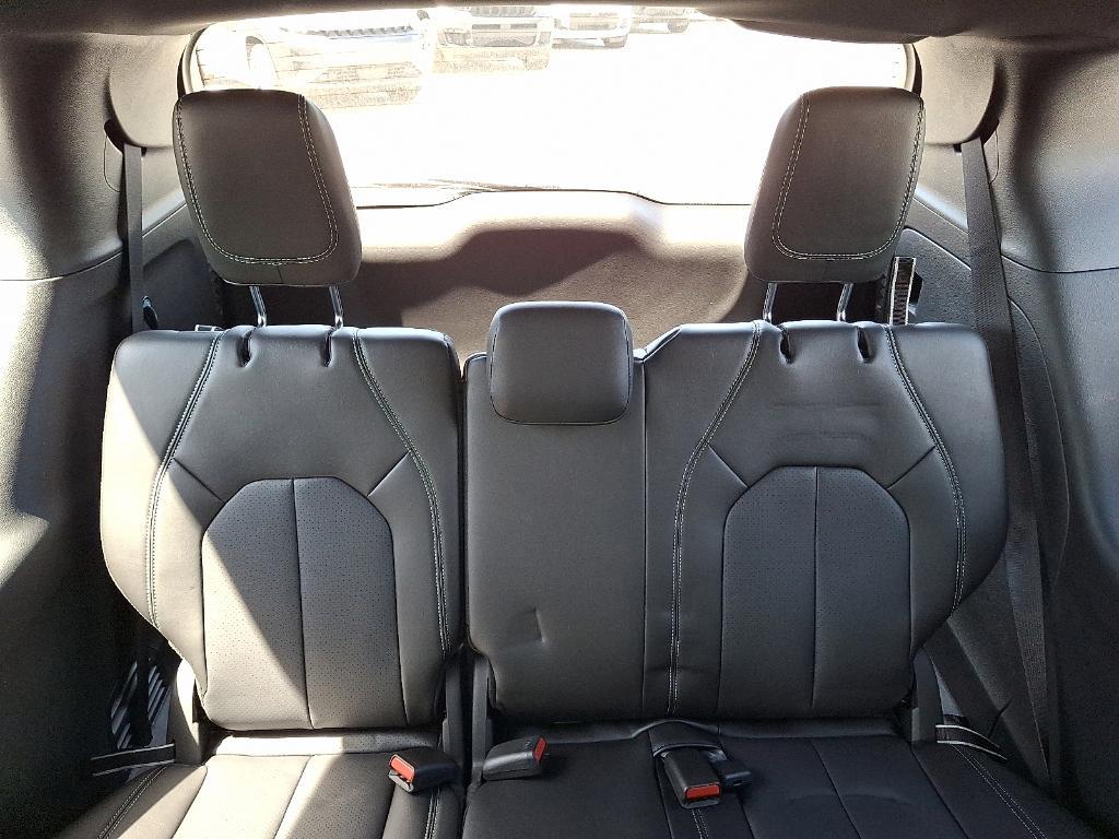 new 2025 Chrysler Pacifica car, priced at $43,970