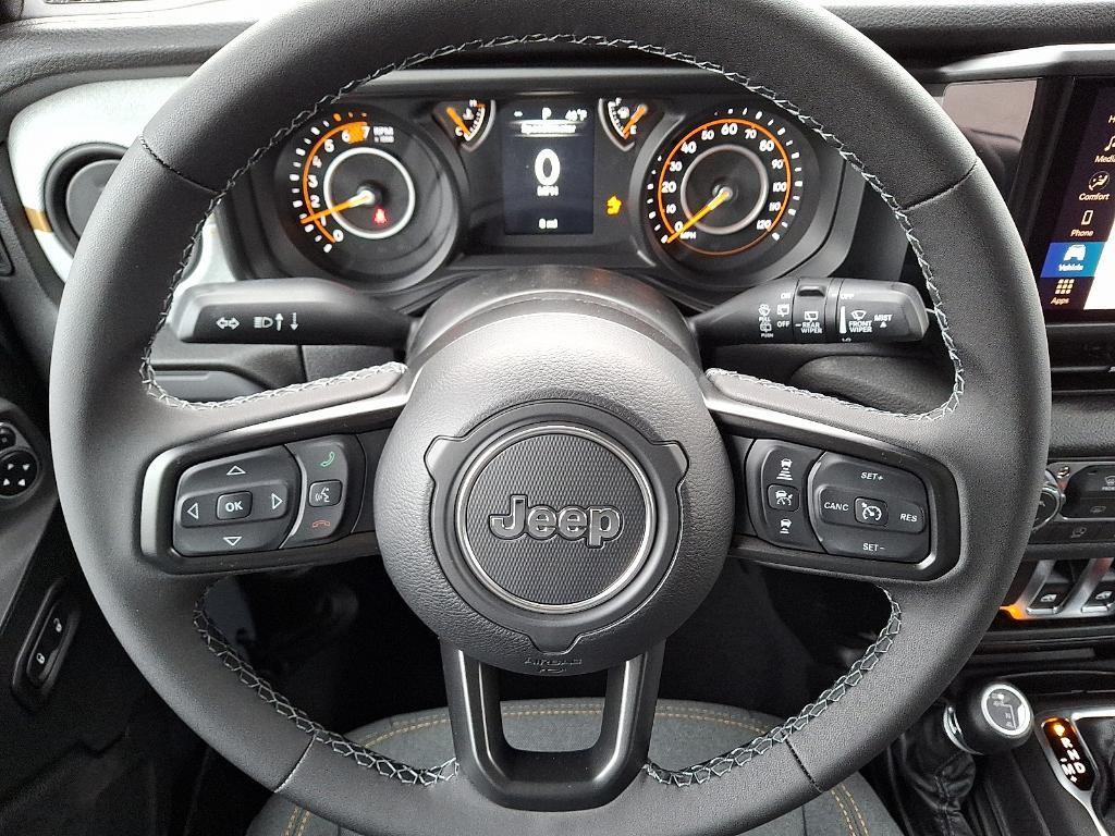new 2026 Jeep Wrangler car, priced at $46,025