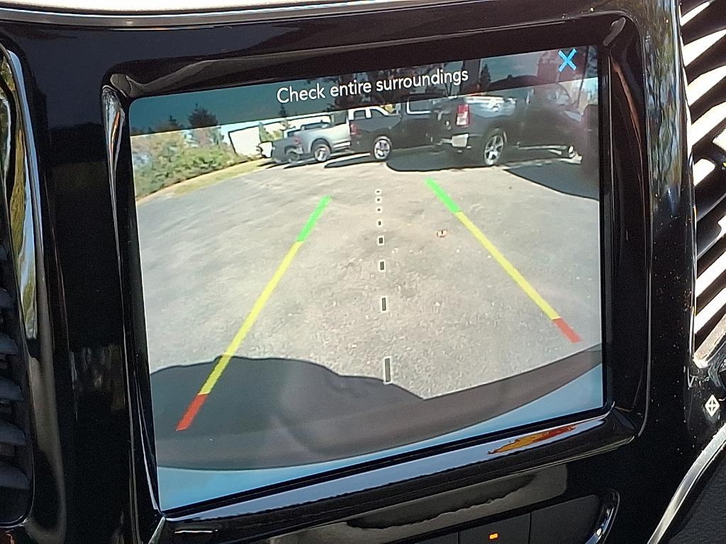 used 2022 Jeep Cherokee car, priced at $28,999