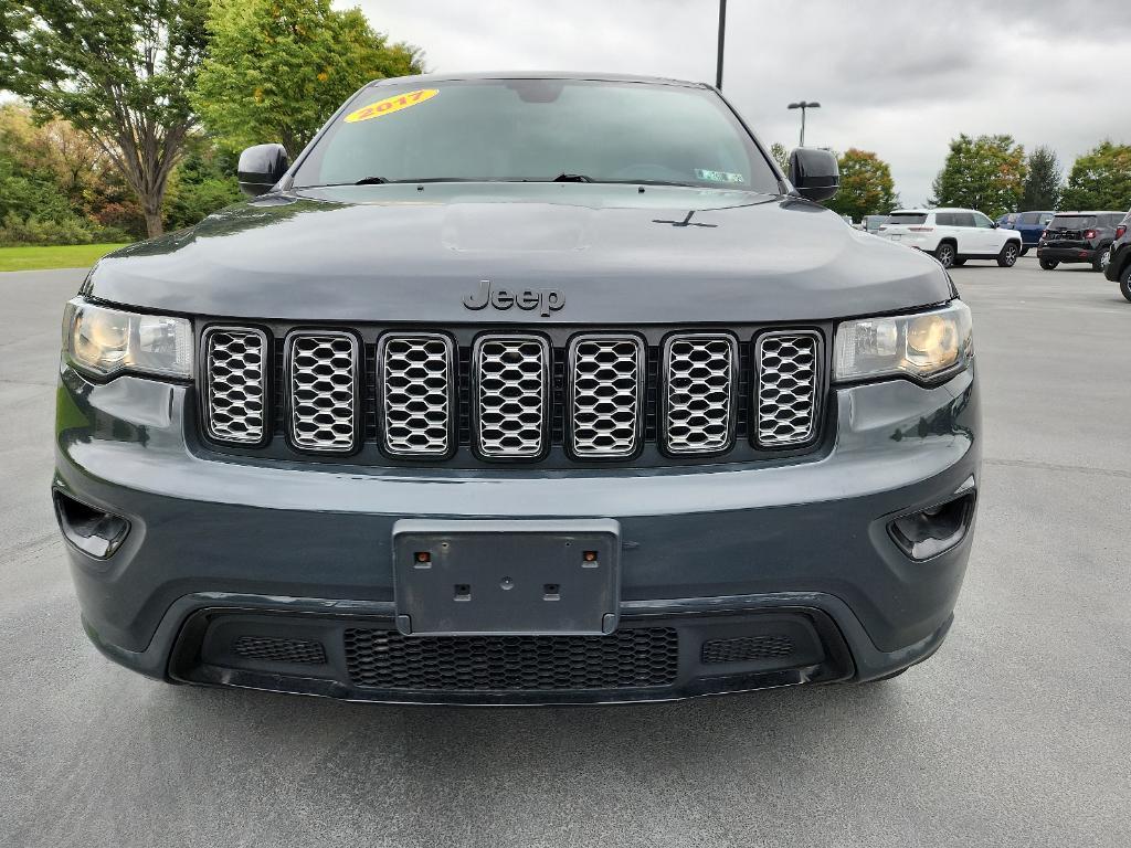 used 2017 Jeep Grand Cherokee car, priced at $29,999