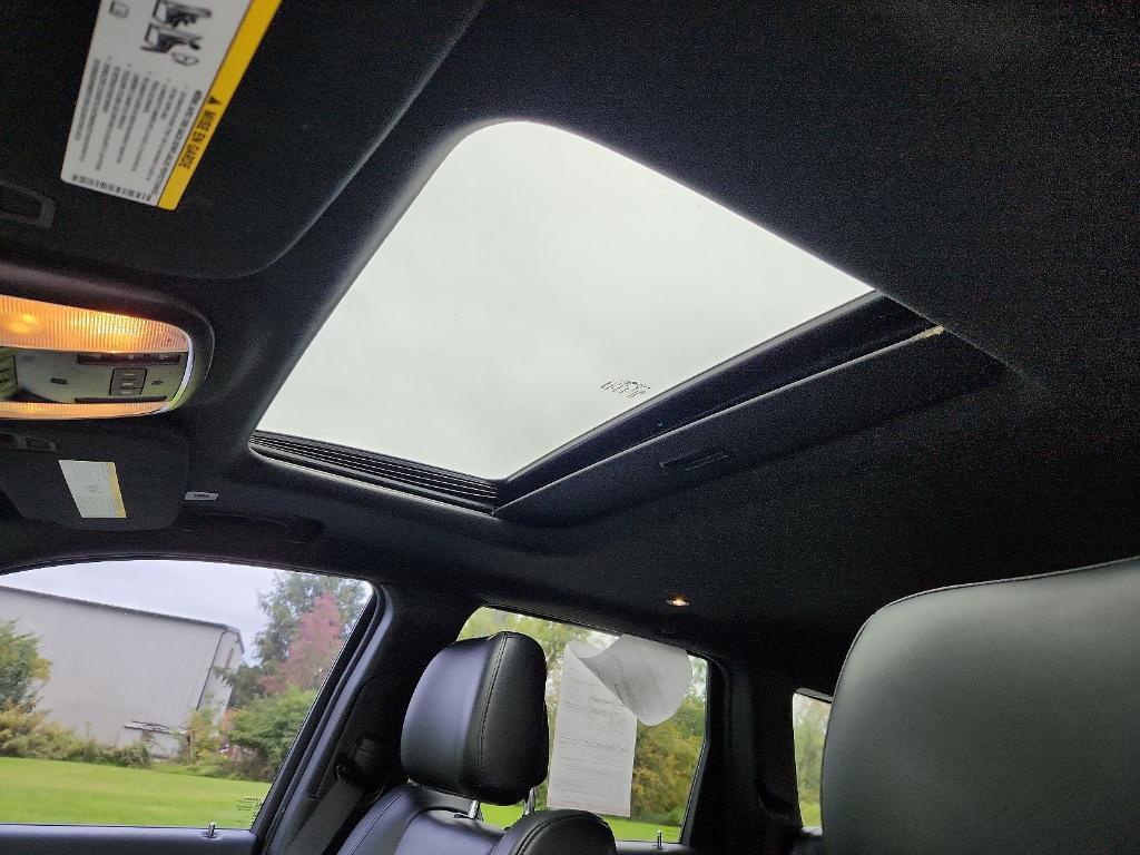 used 2017 Jeep Grand Cherokee car, priced at $29,999