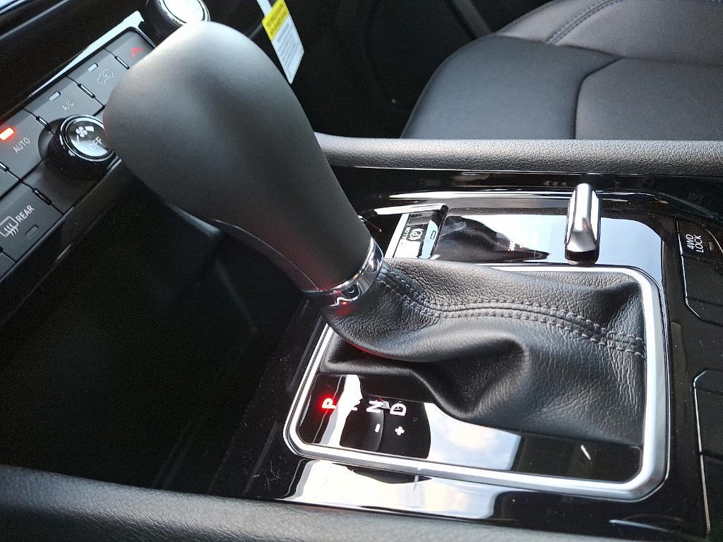 new 2026 Jeep Compass car, priced at $37,690